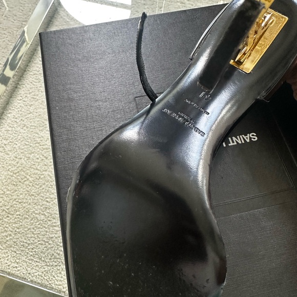 YSL OPYUM SANDALS IN PATENT LEATHER - Picture 3 of 11